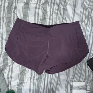 Lululemon 2.5 LR speed up shorts